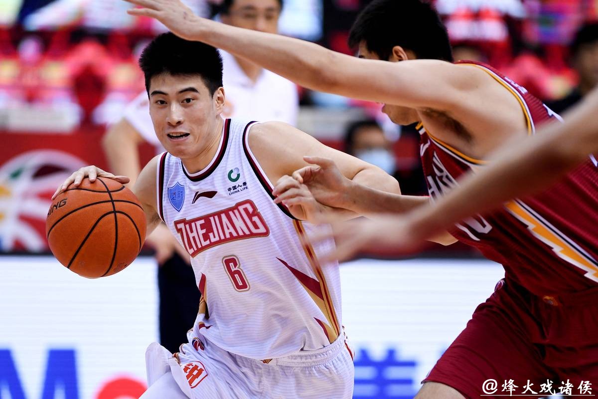 程帅澎16+6+7林孝天13分 浙江6人上双战胜上海 程帅澎16+6+7林孝天13分 浙江6人上双战胜上海